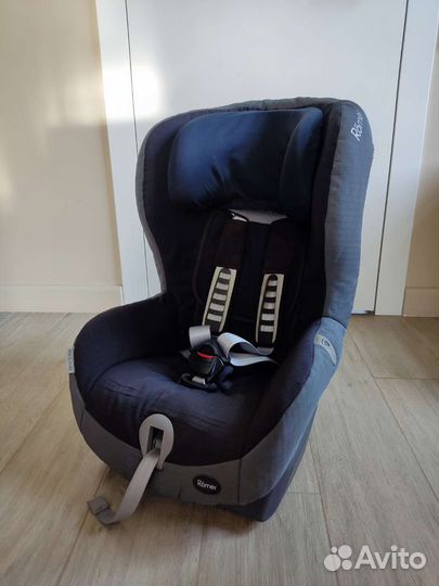 Детское автокресло от 9до 18 кг britax romer