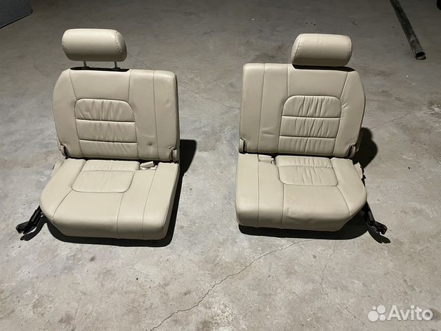 Задний ряд сидений lexus LX 470, 2006 год