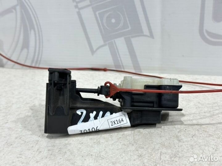 Активатор лючка топливного бака Mercedes-Benz Gl