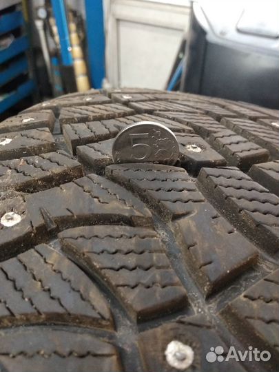 Dunlop SP Winter Ice 03 205/65 R16 99T