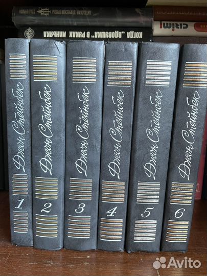 Джон Стейнбек,Хейли Артур,В. Пикуль,А.С Макаренко