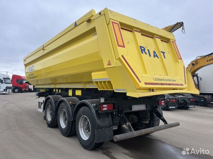 Полуприцеп самосвальный РИАТ 924940-130, 2023