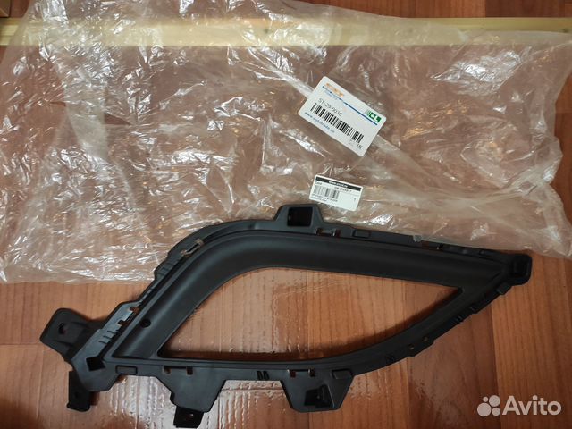 Левая рамка\оправа для птф I30 2012-2015