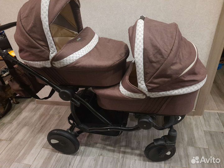 Коляска для двойни или погодок 2 в 1
