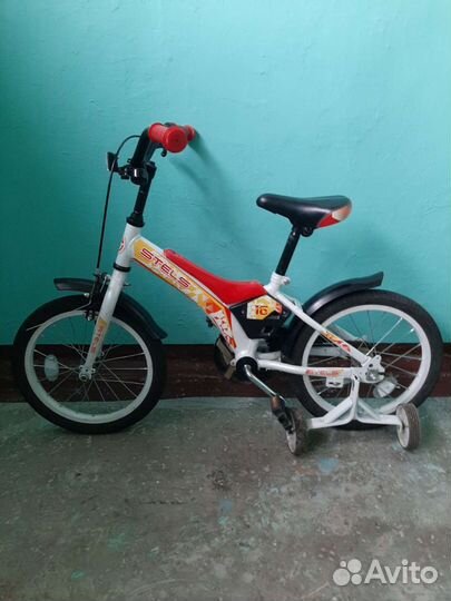 Детский велосипед stels 16