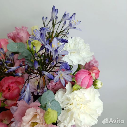 Цветочная композиция с бесплатной доставкой