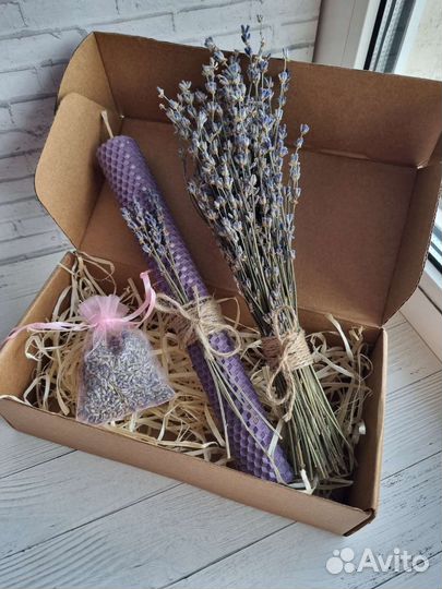 Подарочный набор лаванда, свечи, аромасаше
