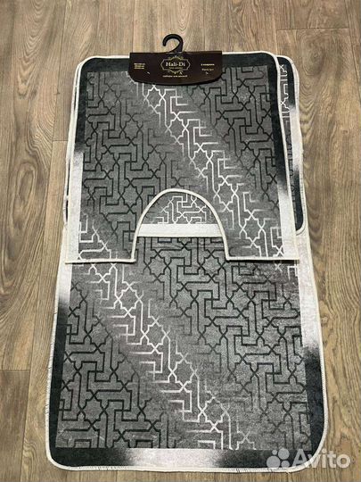 Ванные коврики тройки