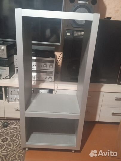 Стойка под аппаратуру