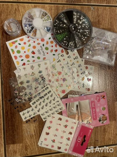 Оборудование и материалы для маникюра