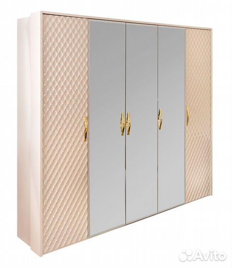 Спальня лара