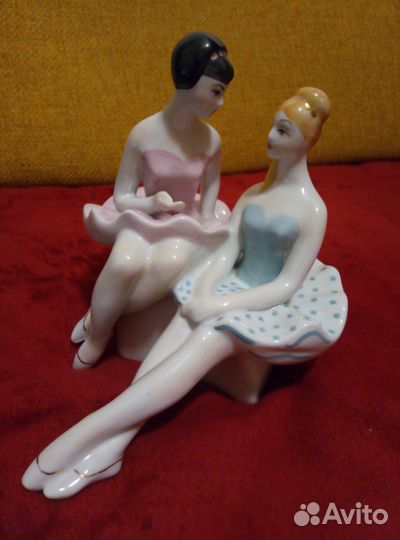 Статуэтка «В антракте». СССР, Киев