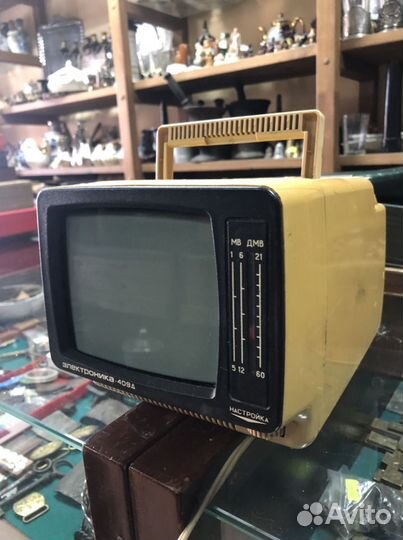 Телевизор электроника 409д