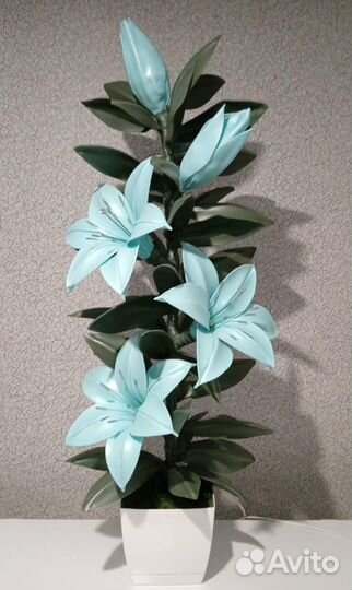 Ростовые цветы и светильники из изолона