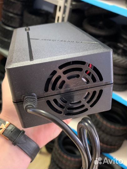 Зарядное устройство 48v -5A kugoo M4/M5/X1