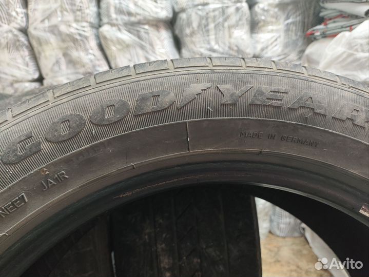 Goodyear Excellence 235/55 R19