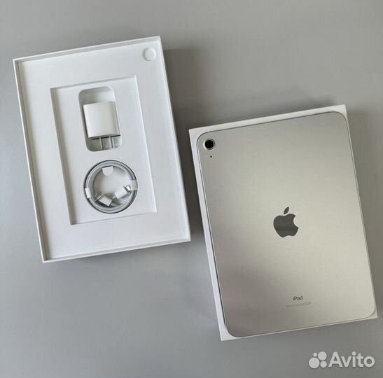 Планшет Apple iPad (10th Gen) 10.9