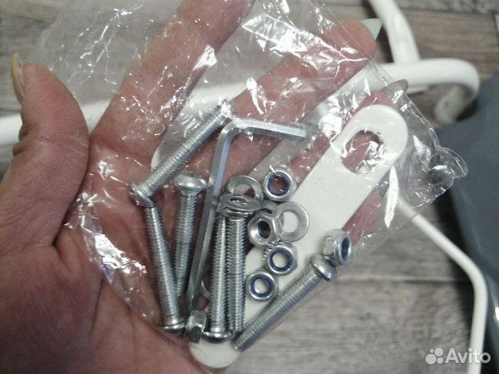 Санитарное кресло туалет