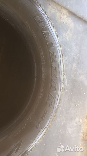 Bridgestone Blizzak DM-V1 225/65 R17