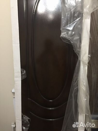 Дверь 1 штука