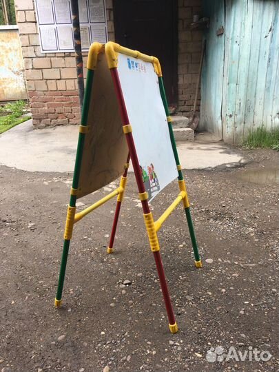 Мольберт детский Nika 2 сторонний б/у