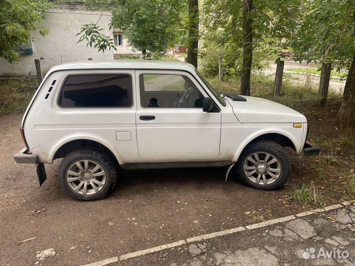 LADA 4x4 (Нива) 1.7 МТ, 2015, битый, 73 000 км