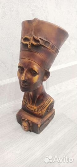 Египетская статуэтка