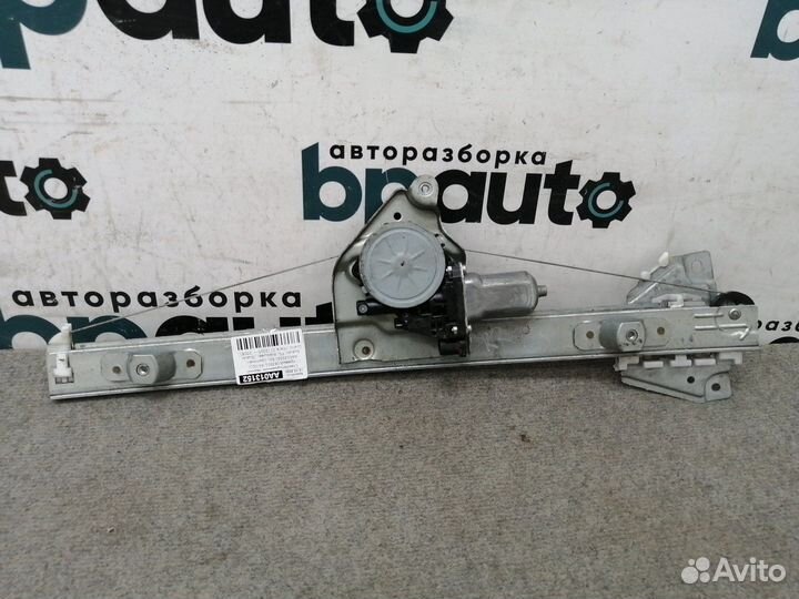 Стеклоподъемник задний правый 83501-65J00 Suzuki