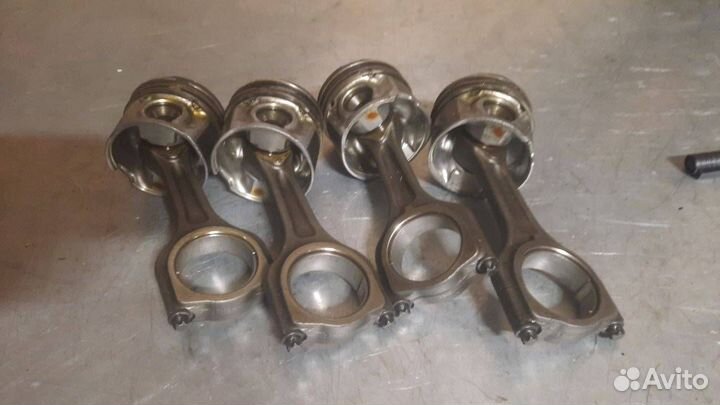 Поршень шатун Ford Fusion рест. 2006