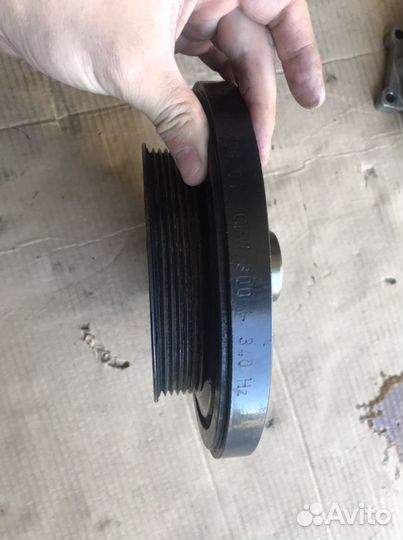 Шкив коленвала Мерседес 6110300303