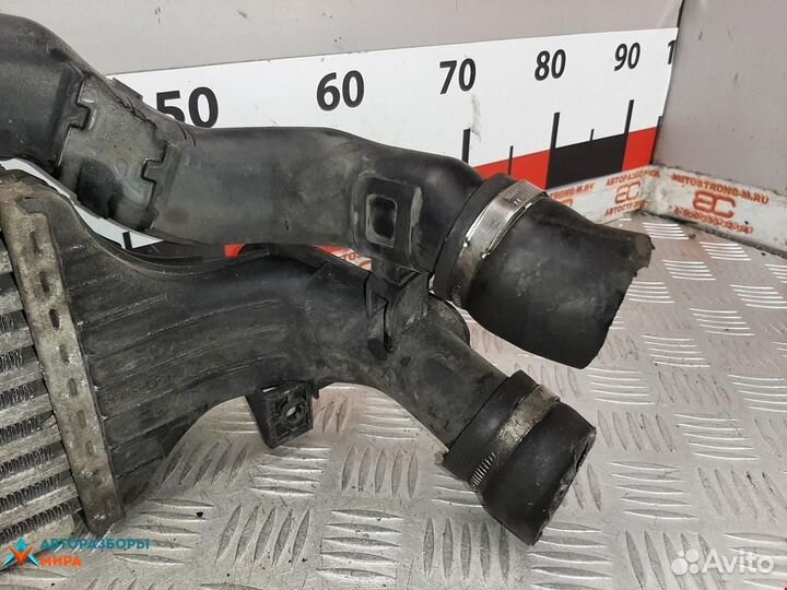 Интеркулер Opel Astra H 2004 95512979