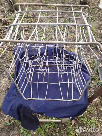 Ящик металлический для молочных бутылок СССР