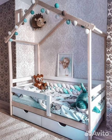 Детская кровать домик избушка
