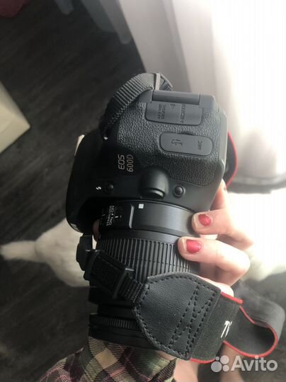 Canon eos 600d с объективом 18—55 mm