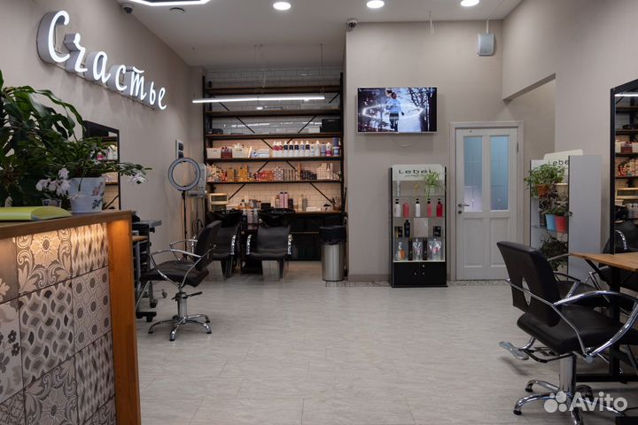 Кабинет косметологии, место парикмахера