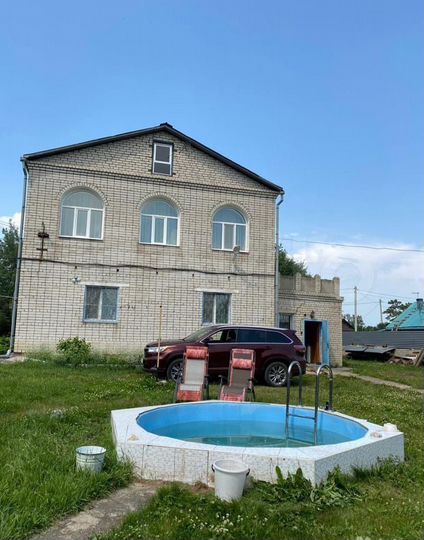 Коттедж 400 м² на участке 33 сот.