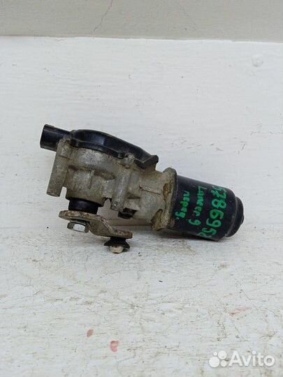 Моторчик стеклоочистителя передний