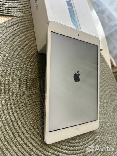 iPad mini 2 32gb cellular