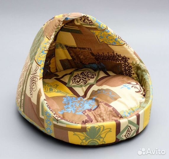 Лежанка- домик для кошек