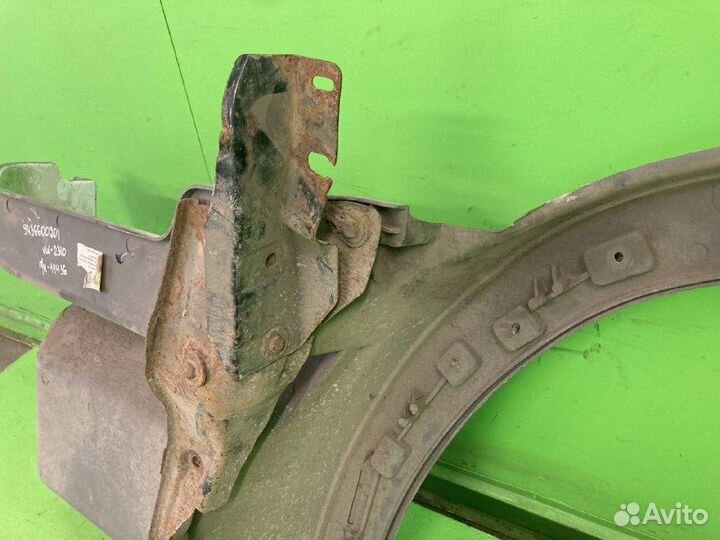 Подножка mercedes-benz actros MP II