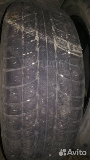 Triangle TR216 215/60 R16