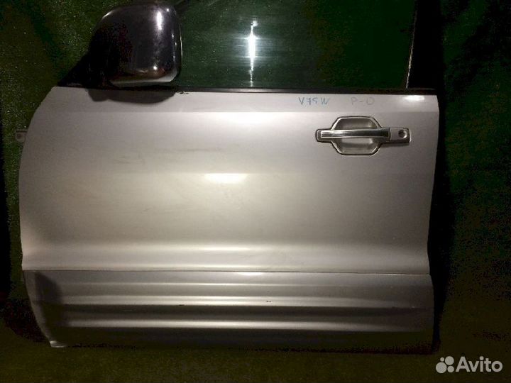Дверь передняя левая Mitsubishi Pajero Pajero III