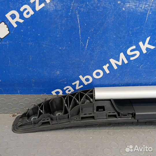 Рейлинг крыши левый Renault Sandero Stepway 2