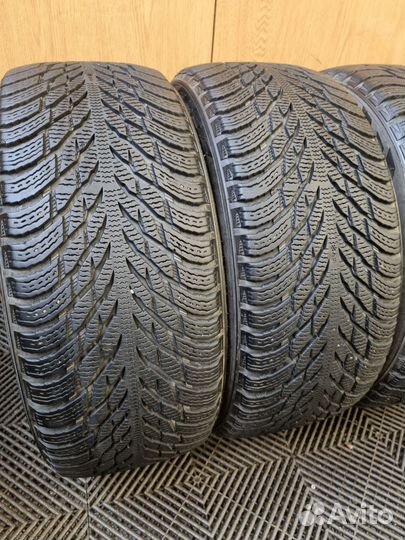 Nokian Tyres Hakkapeliitta R3 235/45 R18