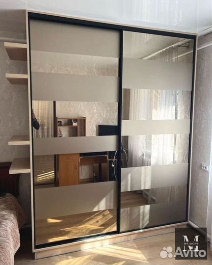 Шкаф встраиваемый