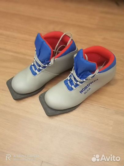 Ботинки для беговых лыж детские