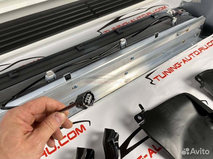 Подножки Toyota Land Cruiser 300 A6538