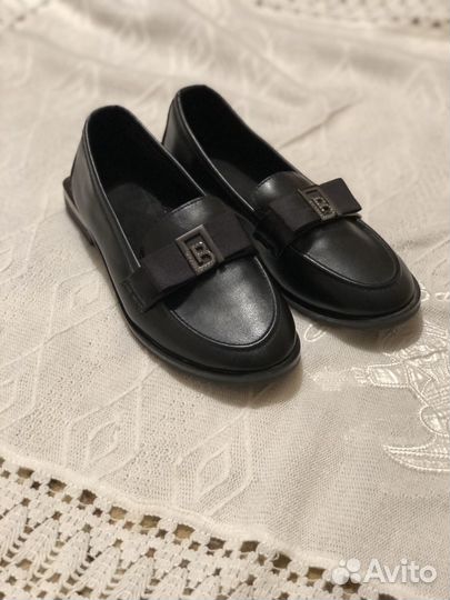 Лоферы женские 35 размер