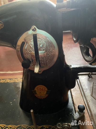 Швейная машина