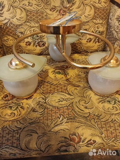 Светильник потолочный